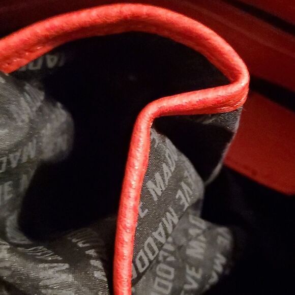 Steve Madden Crossbody Purse - Picture 6 of 7